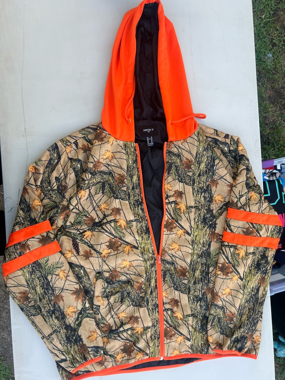 Forever 21 Men’s Orange & Brown Camo Hooded Performance Jacket
